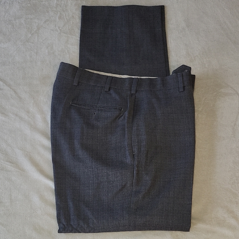Brooks Brothers grey dress pant in grey size 34X30